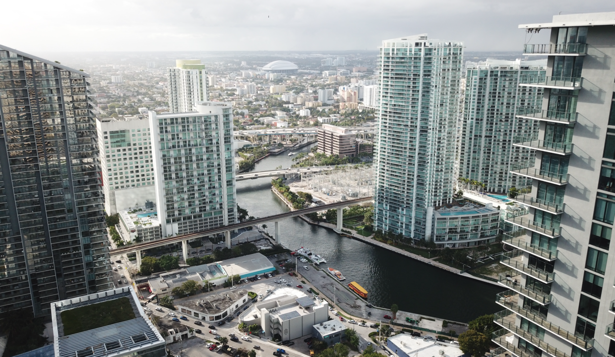 Lofty Location View_west